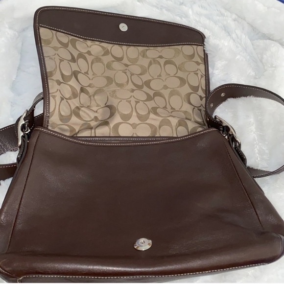 1993 Vintage Coach Legacy Crossbody - Picture 4 of 7